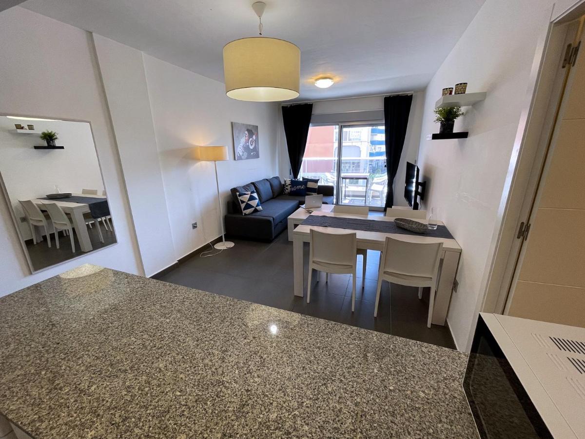 La Manga Beach Club Apartments ภายนอก รูปภาพ