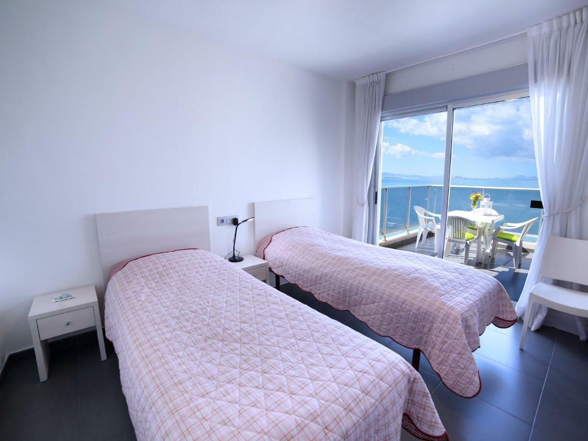 La Manga Beach Club Apartments ภายนอก รูปภาพ